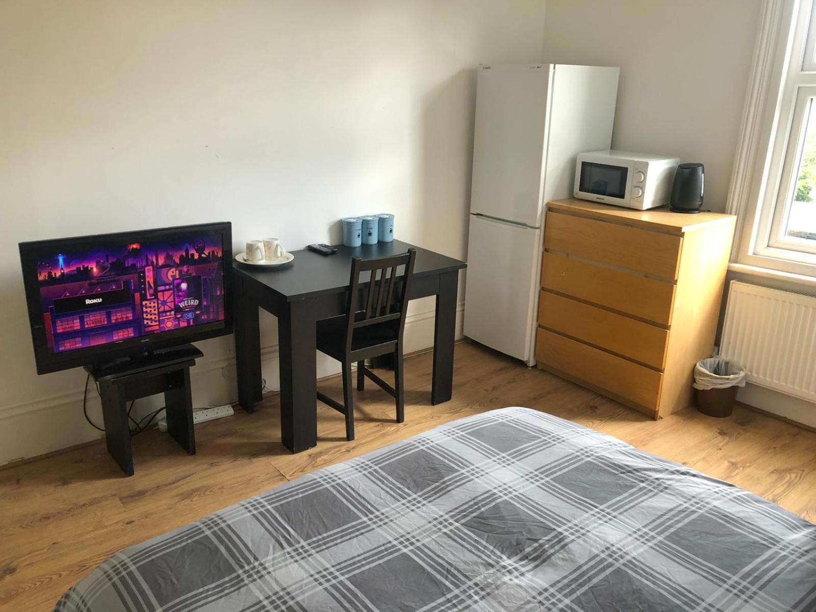 Dm X Weekly Monthly X Deals * Londra
